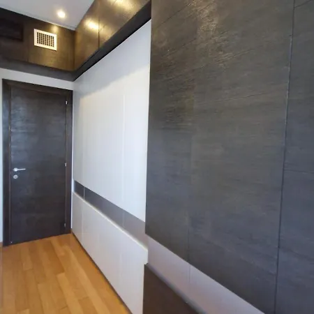 شقة Attico Reale - In Centro, Tra Stazione E Vecchia