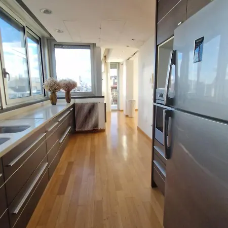 Attico Reale - In Centro, Tra Stazione E Vecchia