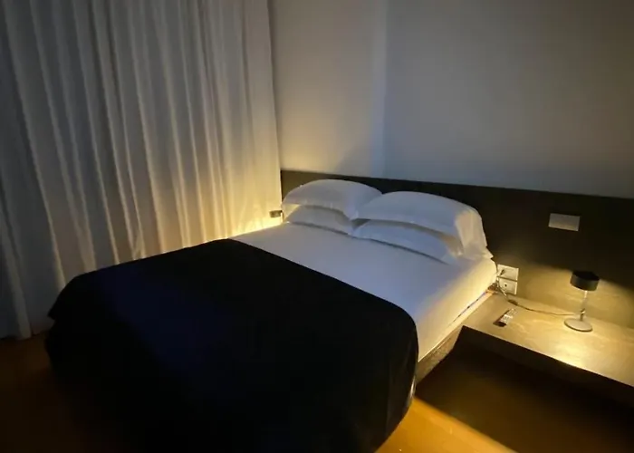 Attico Reale - In Centro, Tra Stazione E Vecchia *