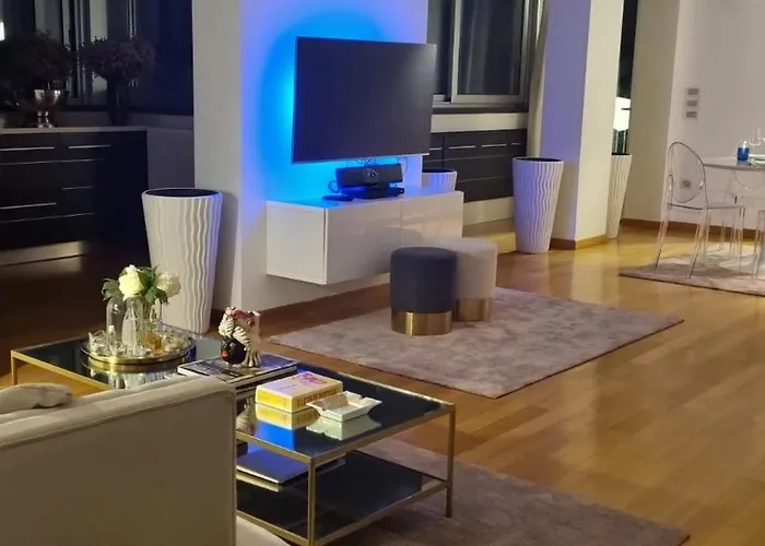 Apartamento Attico Reale - In Centro, Tra Stazione E Vecchia *