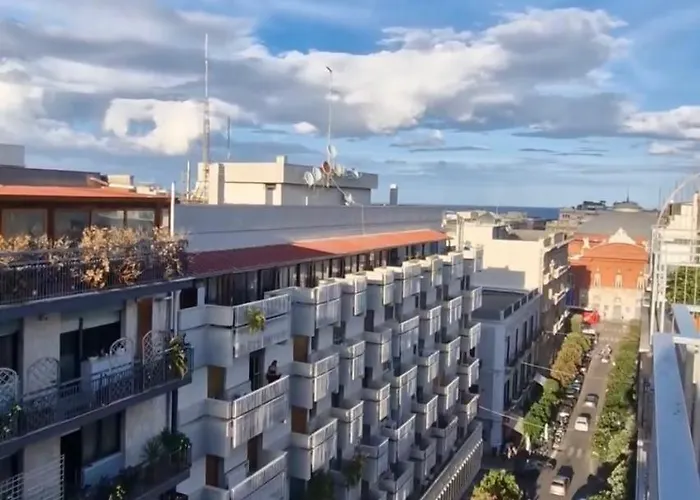 Attico Reale - In Centro, Tra Stazione E Vecchia Apartamento