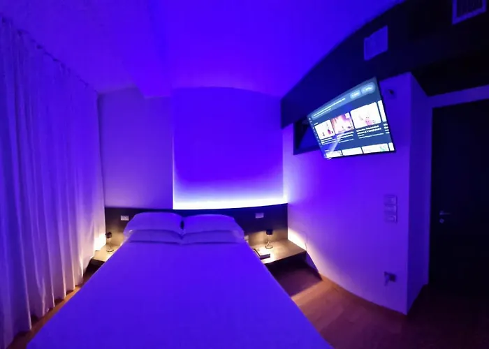 Attico Reale - In Centro, Tra Stazione E Vecchia Apartamento Bari