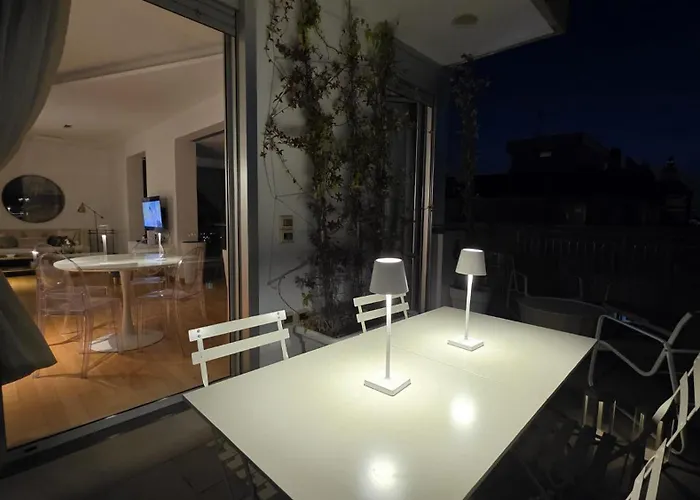 Apartamento Attico Reale - In Centro, Tra Stazione E Vecchia *