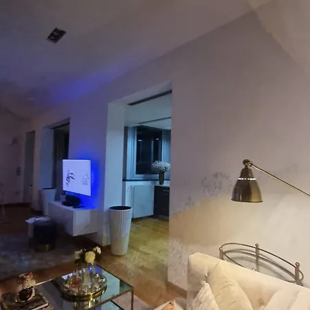 Attico Reale - In Centro, Tra Stazione E Vecchia